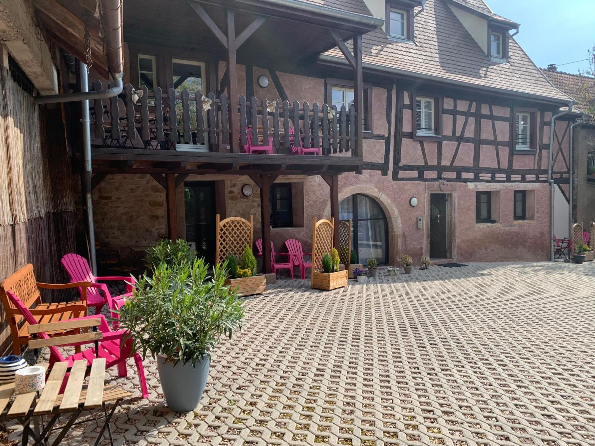 Apartamento Doux Refuge Avec Terrasse Parking Gratuit Beblenheim Exterior foto